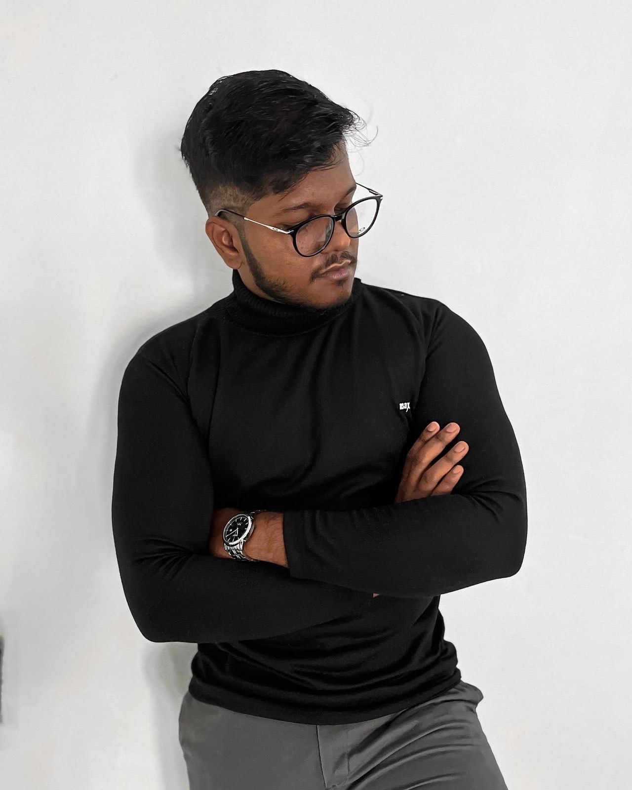Tharin - Founder of Azryno